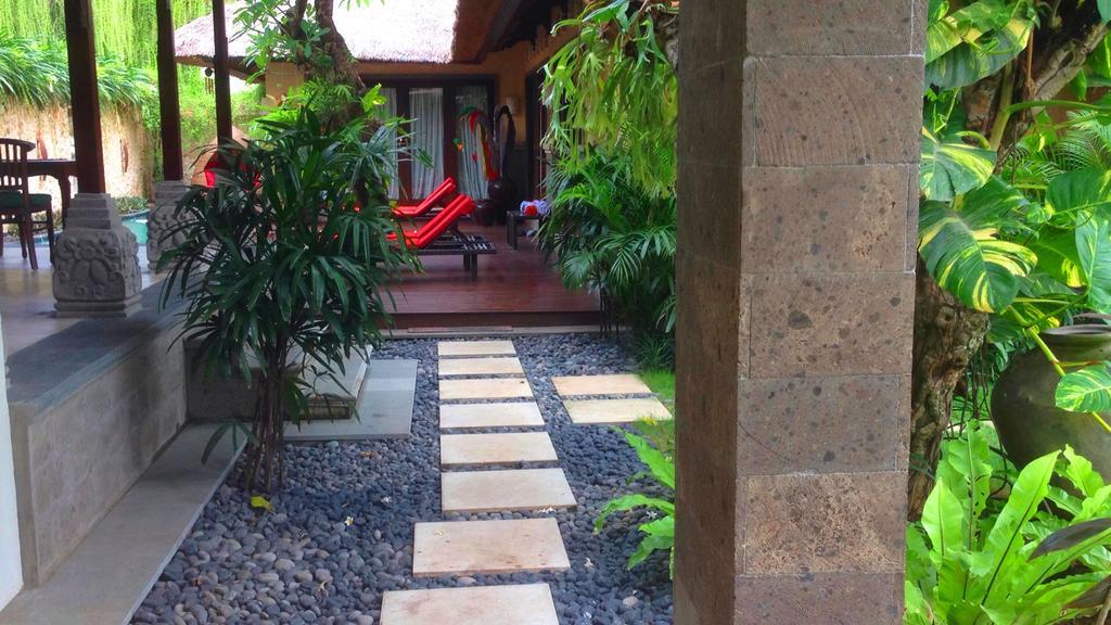 Manzelejepun & Pavilion 4* Sanur